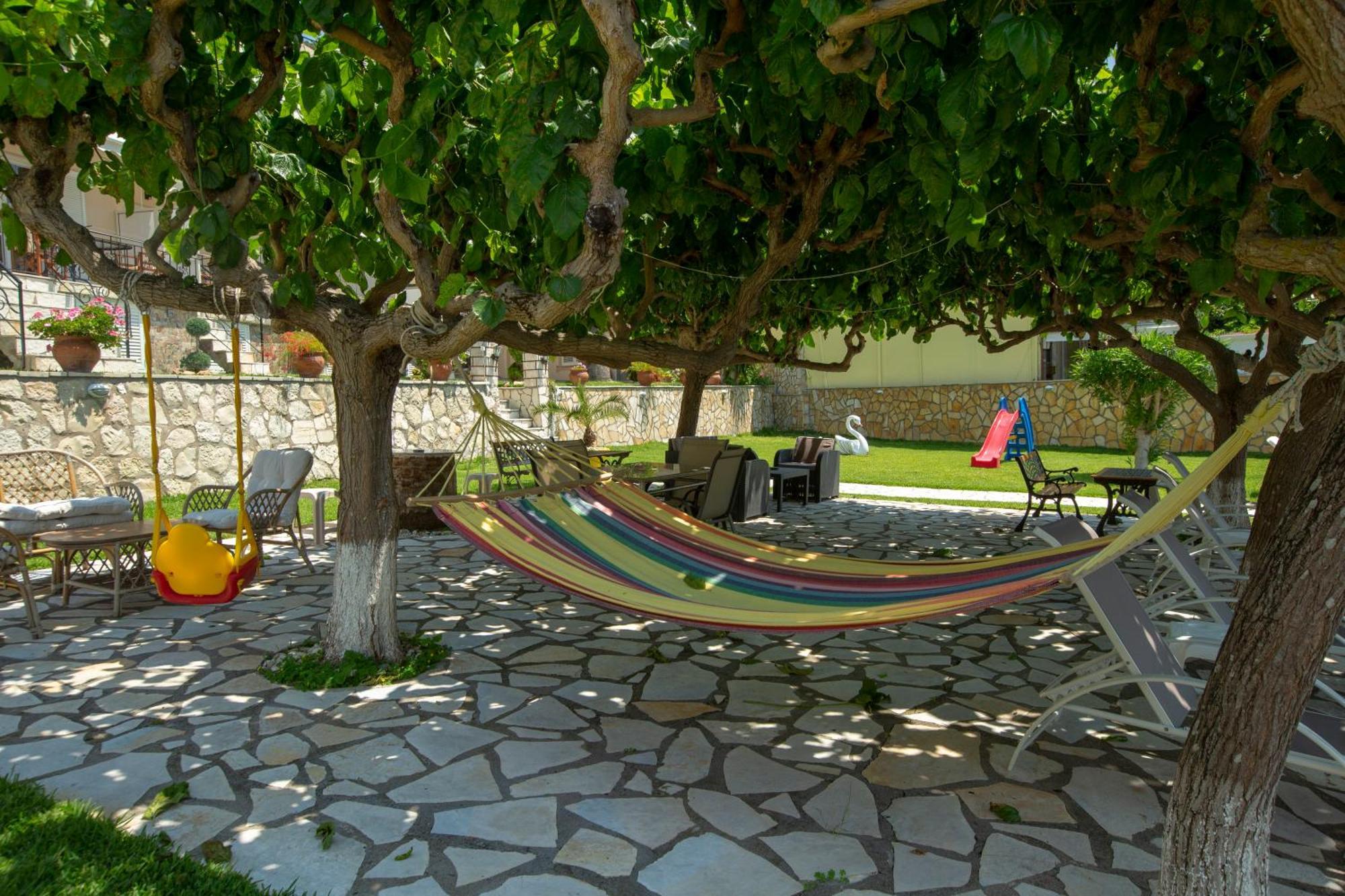 Yénion Kerasoula Apartments מראה חיצוני תמונה